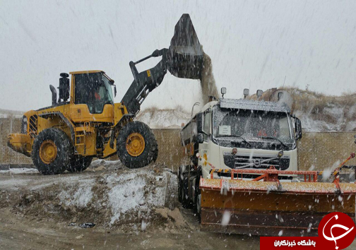 آغاز بارش برف در لرستان + عکس