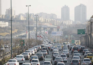 توسعه حمل و نقل عمومی تنها راه&zwnj; کاهش ترافیک و آلودگی هوای پایتخت
