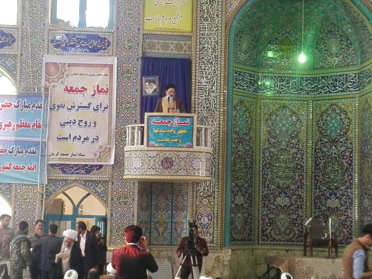 حجت الاسلام علیدادی از ذخایر ارزشمند کرمان است