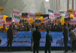 تظاهرات خشم ضد آمریکایی – صهیونیستی نمازگزاران + فیلم