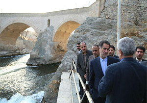 فرمانداران به رفع موانع سرمایه‎گذاری اولویت دهند