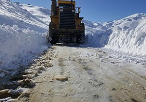 برف روبی دو هزار کیلومتر از راه های کردستان