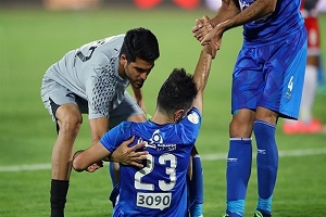 هافبک استقلال شاگرد شفر باقی می ماند