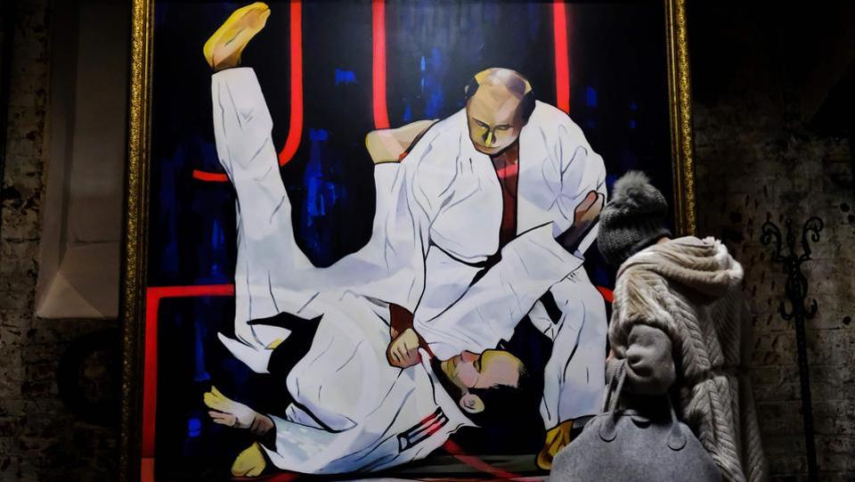 نمایشگاه &laquo;اَبَر پوتین&raquo;