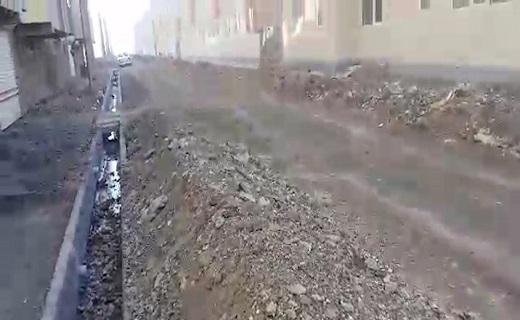 گلایه از وضعیت نامناسب معابر در مسکن مهر &laquo;ملکان&raquo; + فیلم