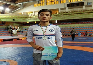 دعوت از کشتی گیر سقزی به اردوی تیم ملی