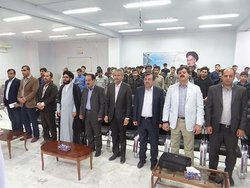 جامعه علمی و طلاب وابسته به حزب و جناح خاصی نباشند