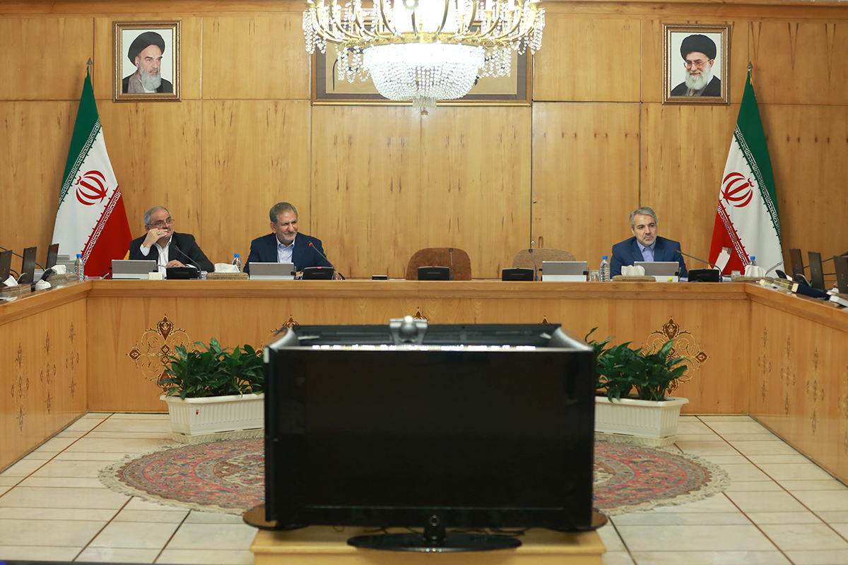 اختصاص 1500 میلیارد ریال تسهیلات بانکی ارزان قیمت به عشایر کشور/ اصلاح آیین نامه تسهیلات خرید و ساخت مسکن آزادگان، جانبازان و خانواده شهدا