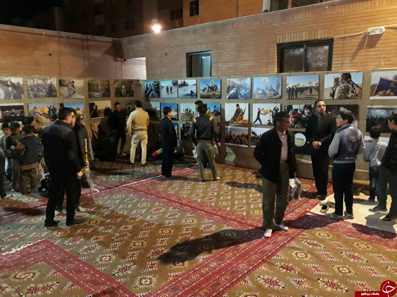 جشن پیروزی جبهه مقاومت توسط مهاجرین افغانستانی در مشهد + تصاویر