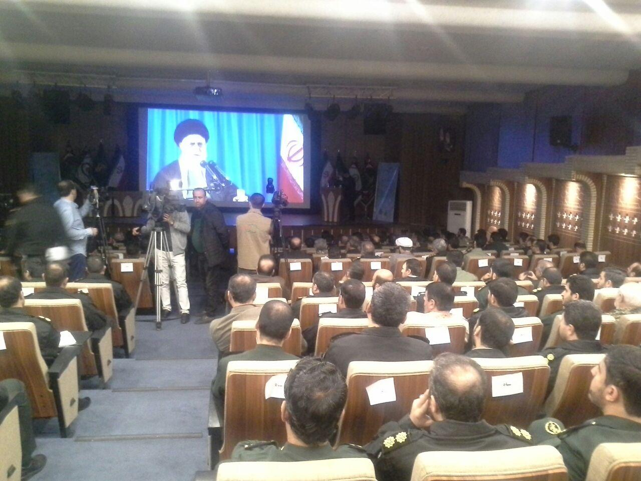 نشست صمیمی فرماندهان سپاه و ناجا تهران بزرگ برگزار شد