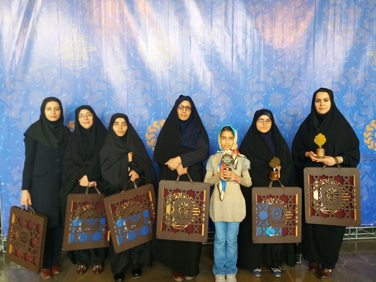 کودک نهاوندی برای دومین کتابخوان برتر کشور شد