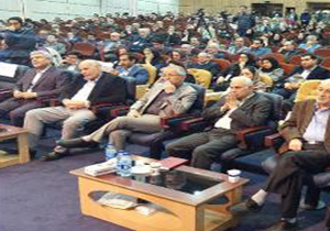 دکتر البرزی نمونه اخلاق مداری و انسان دوستی است