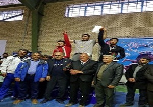 نایب قهرمانی کشتی گیران کالپوش در مسابقات جایزه بزرگ