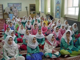 35 کارشناس در طرح همیار گاز در مدارس زنجان فعالیت می کنند
