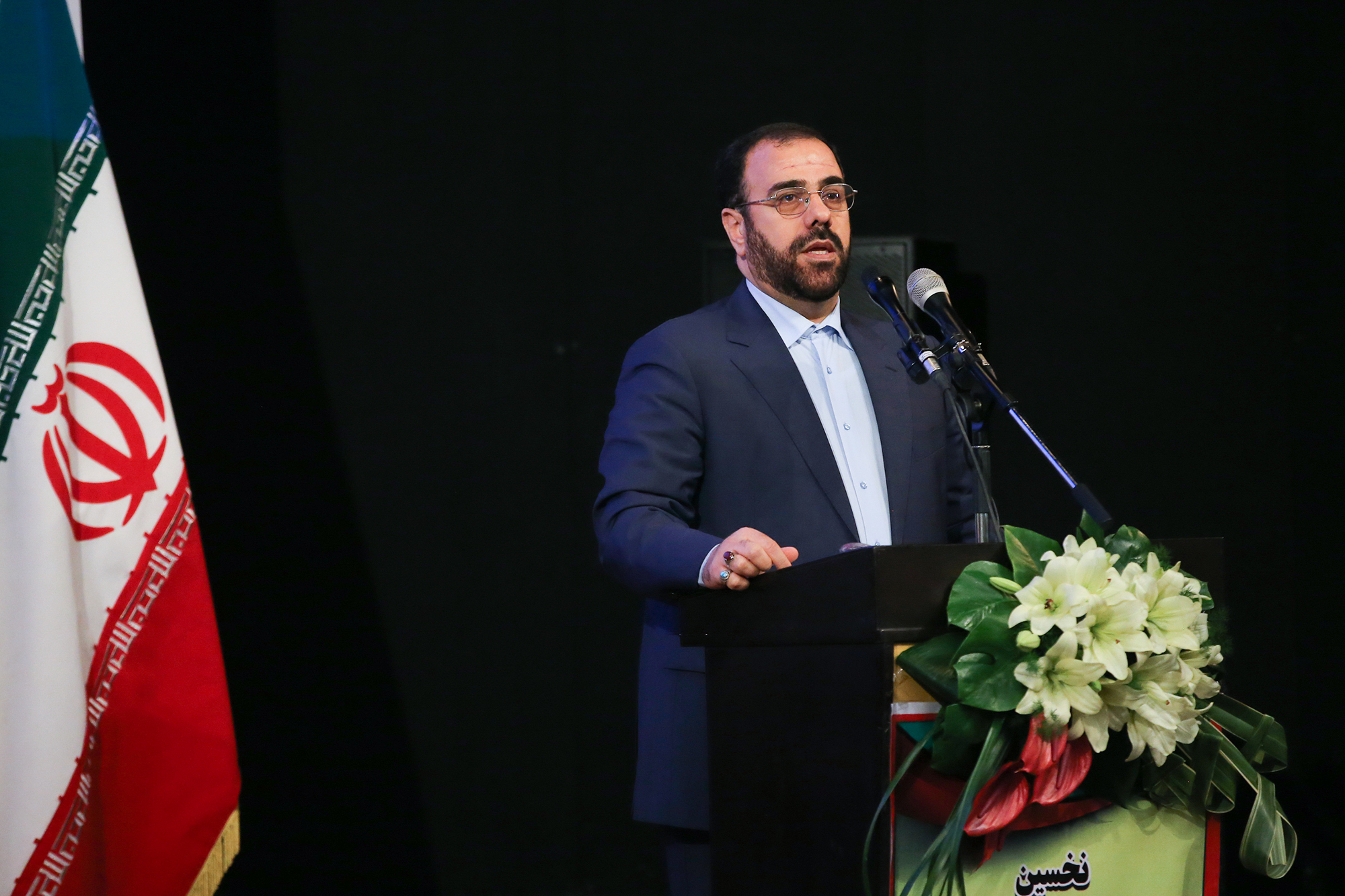 مهم&zwnj;ترین وظیفه ساختار پارلمانی دولت ساده سازی ارتباط میان دولت و مجلس است