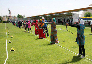 کسب نشان نقره مسابقات تیراندازی با کمان سنتی