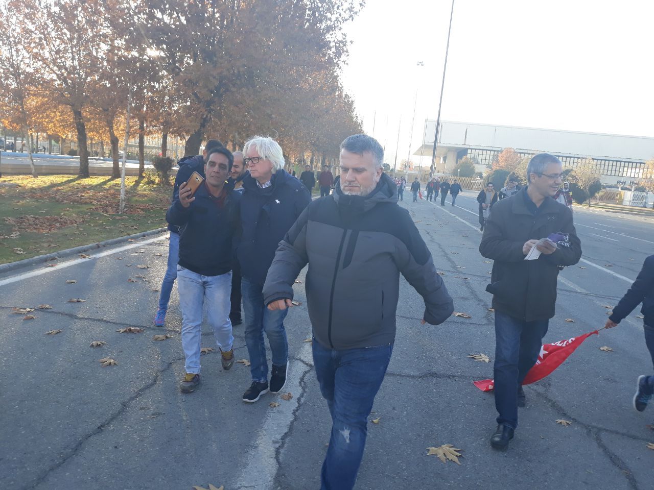 ساناک و شفر در میان هواداران پرسپولیس