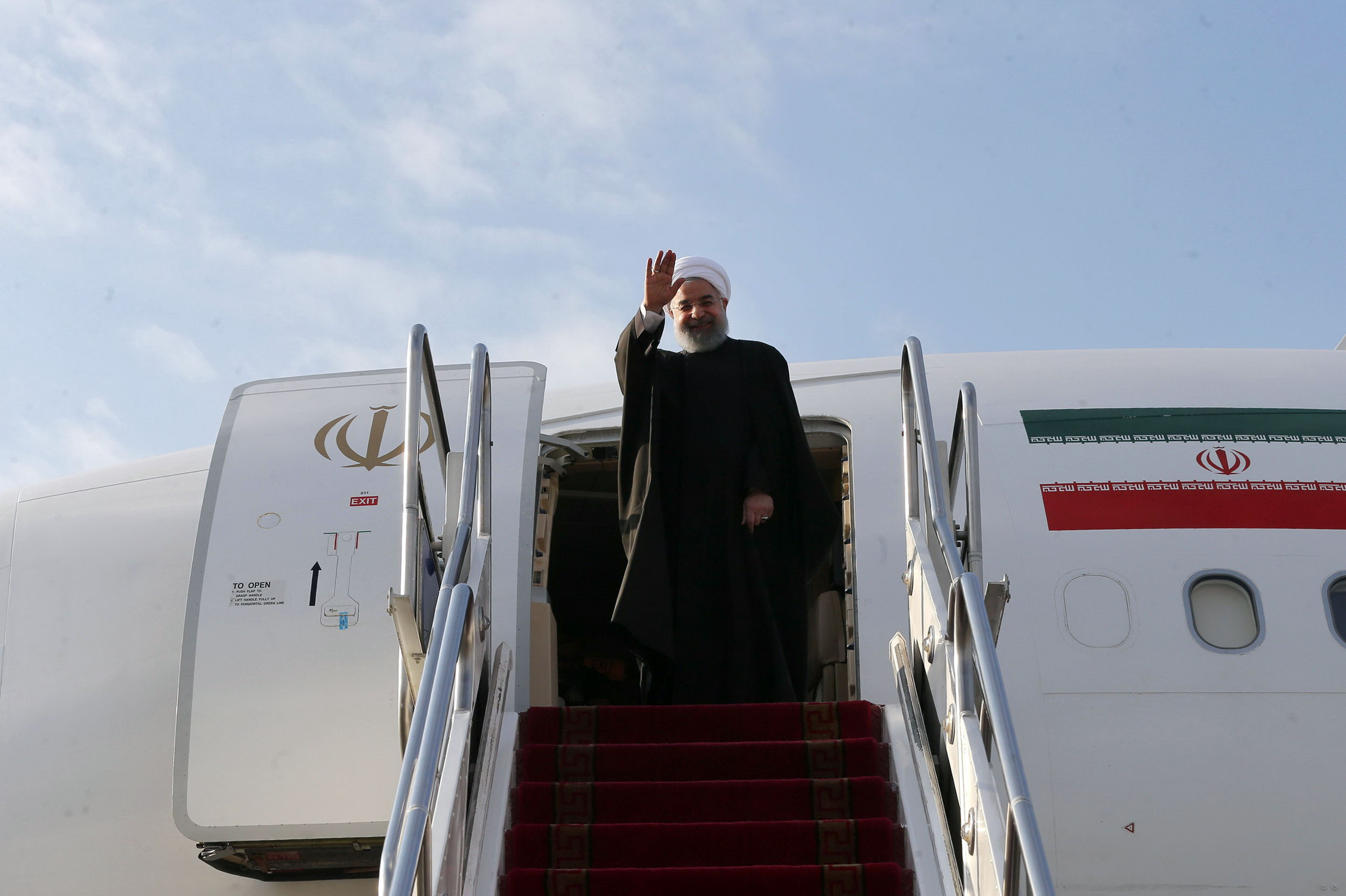 رئیس&zwnj;جمهور تهران را به مقصد ترکیه ترک کرد