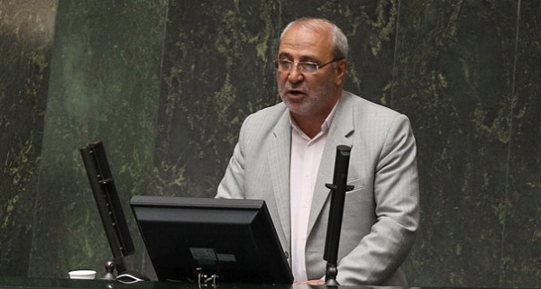 آقای وزیر! چرا علیرغم تعهد در کمیسیون انرژی، طرح برندینگ&zwnj;سازی را اجرا کردید؟/دلیل اصرار شما برای واگذاری جایگاه&zwnj;ها به چند شرکت کاغذی چیست؟
