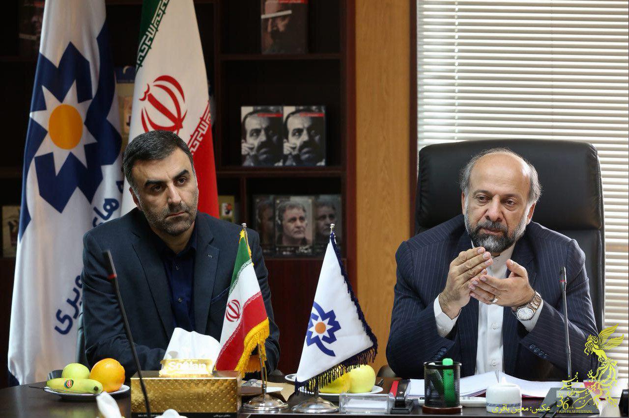 تلاش برگزارکنندگان جشنواره فیلم فجر، دوری از حاشیه و توجه به اصل است