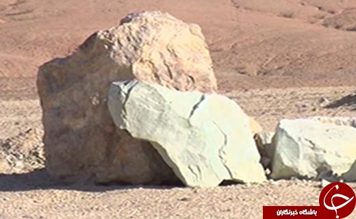 از خودنمایی سنگ های زئولیت تا سنبل آبی تهدیدی جدی برای تالاب + فیلم