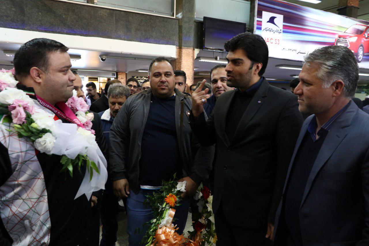 استقبال از وزنه بردار معلول رفسنجانی نایب قهرمان جهان