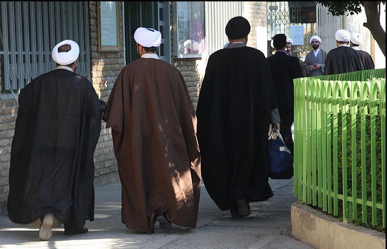 اعزام گروهی از وعاظ کشور برای تفقد از زلزله زدگان هجدک