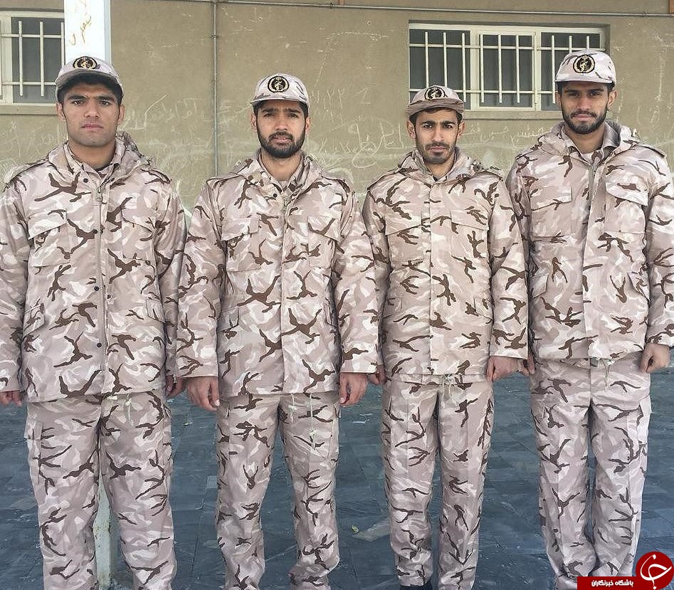 حضور بازیکنان سرباز تراکتورسازی در پادگان + عکس