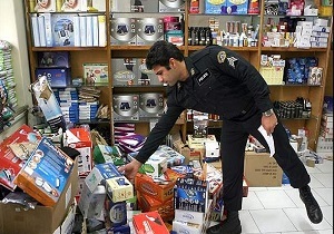 توقیف لوازم شوينده و بهداشتی قاچاق در شهرستان نير