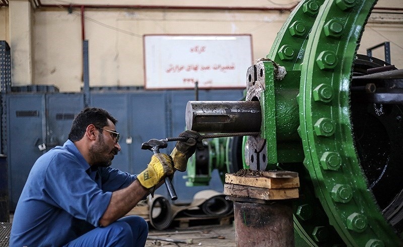 رفع موانع تولید از کارخانجات و شرکت&zwnj;های صنعتی