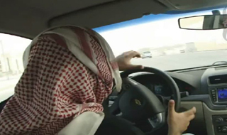 حرکت ناجوانمردانه راننده عربستانی هنگام تصادف با دانش آموز خردسال+فیلم