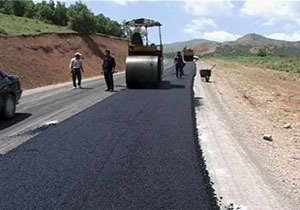 نصف راه‌های روستایی آذربایجان غربی آسفالت نیستند