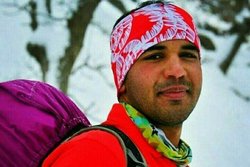 پیکر آخرین کوهنورد جانباخته اشترانکوه به مشهد منتقل شد