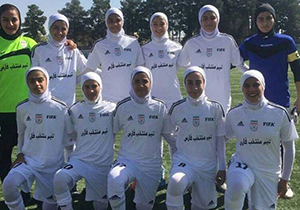 تساوی منتخب فارس در لیگ برتر فوتبال بانوان