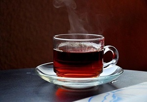 فواید شگفت انگیز خوردن یک استکان چای داغ