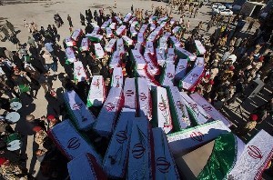 مردم اهواز به پیشواز شهدا می روند