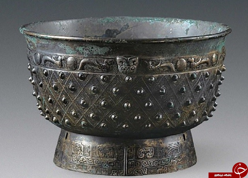 وسایل عجیب و غریبی که در یک گور 3هزارساله کشف شد+تصاویر