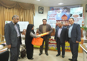 کیف‌های تسهیل گری در مدارس توزیع شد