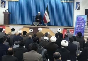 بررسی پیشینه تمدن اسلامی از راهکارهای وحدت حوزه و دانشگاه است