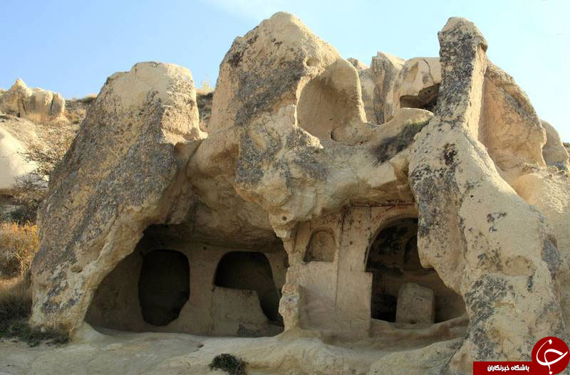 خانه و زندگی در دل سنگ&zwnj;های کندوان+تصاویر