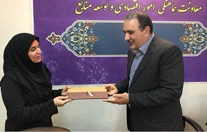 معاون دفتر امور اجتماعی استانداری مرکزی سرپرست اداره کل اداری و مالی شد