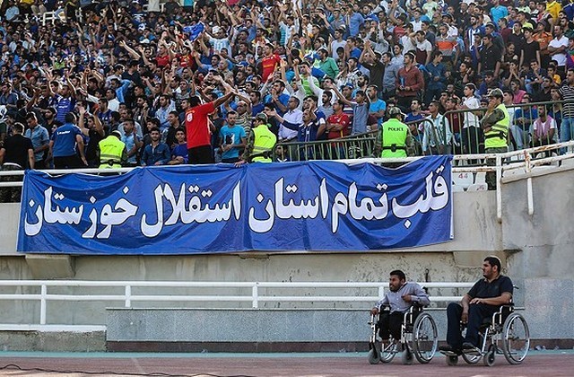 استقلالی‌ها بدون دفاع مقابل تراکتور