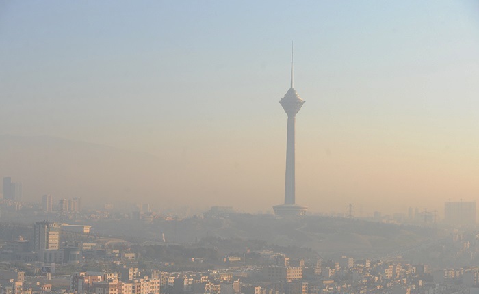 آلودگی هوای تهران از دید یک خلبان+ فیلم