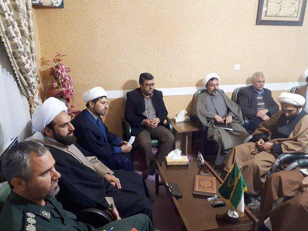 وحدت حوزه و دانشگاه سیلی محکمی به دشمن است