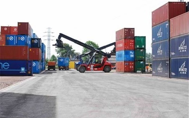 بندر خشک اصفهان، کلافی سردرگم میان دولت و بخش خصوصی