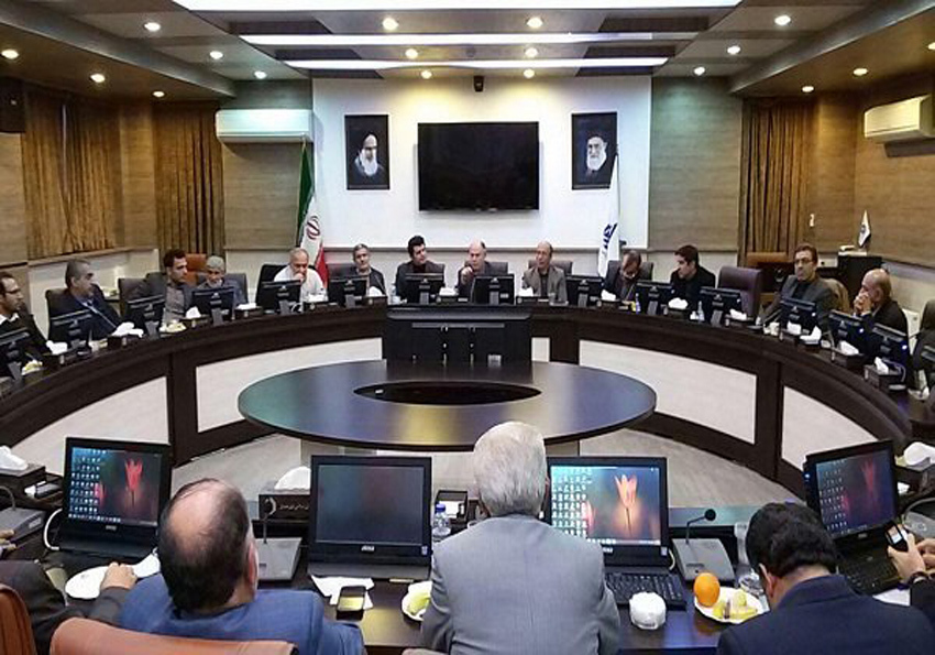 لزوم عدم دخالت شورا در کار شهردای