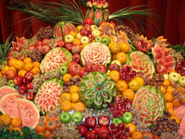 سایه سرد تجملات، بر گرمی شب یلدا + تصاویر