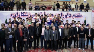 گیلان قهرمان کشتی فرنگی نوجوانان گروه ب کشور شد