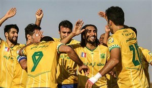 عبدالله زاده: از کمالوند حمایت می‌کنم