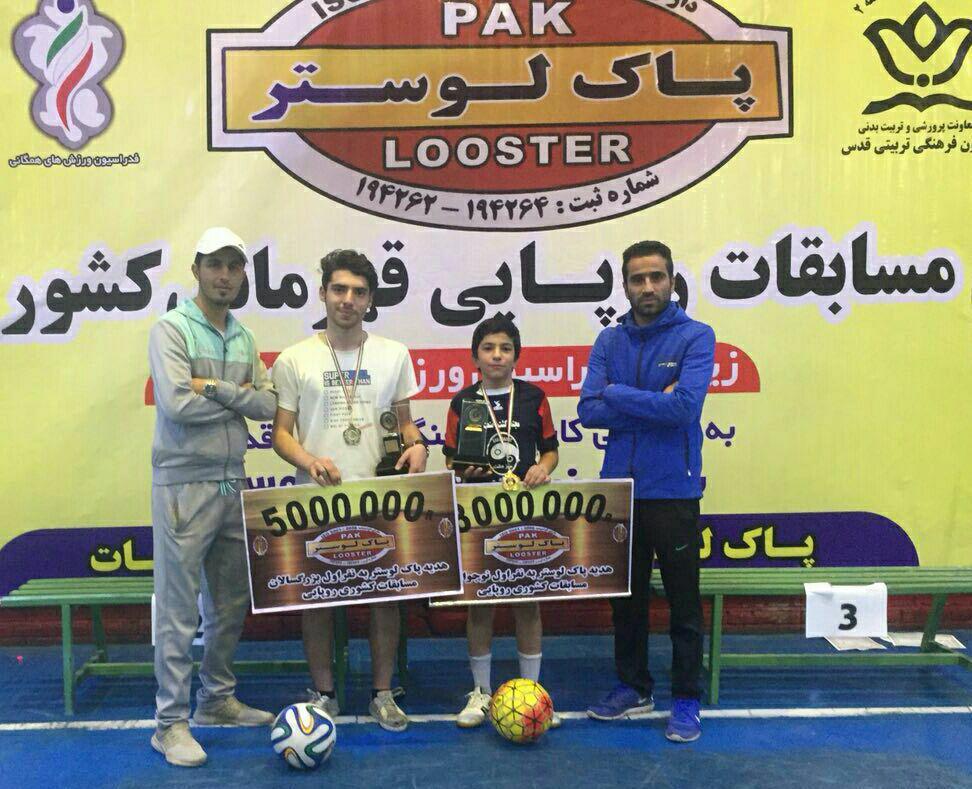 مدال طلایی رقابت های قهرمانی رو پایی کشور بر سینه ورزشکاران زنجانی